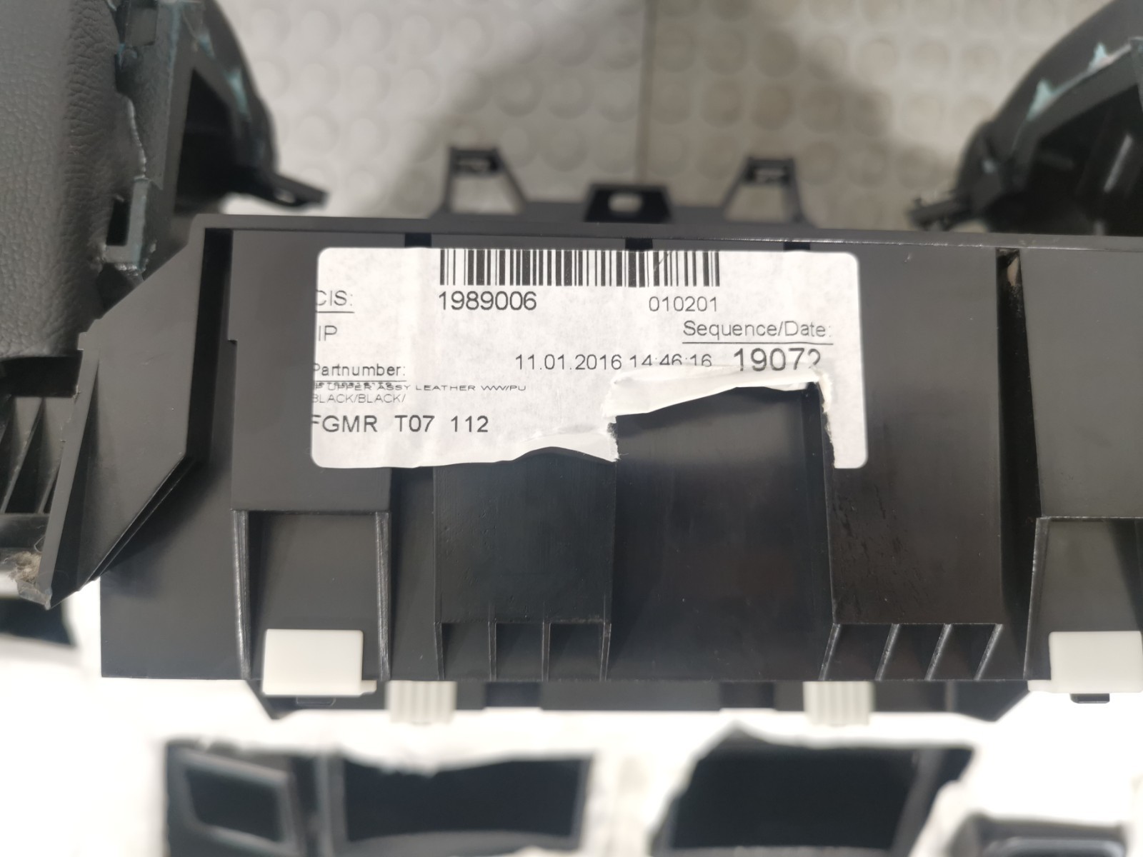 Maserati Ghibli 2016 RWD Auto 3.0 Dashboard Instrument Panel 670012661 OEM