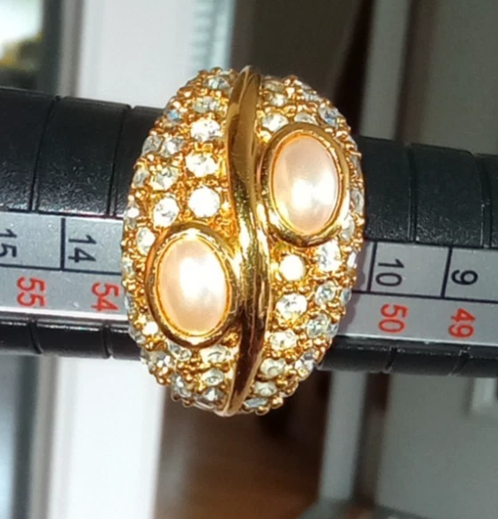 Anillo Monet tono oro cristal y perla sintética talla 6 Foto 2 de 4