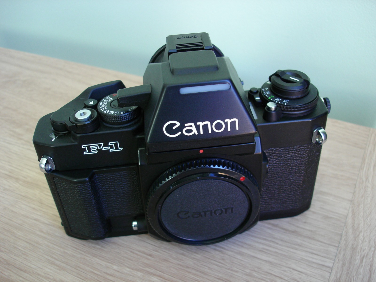 Canon F-1  N AE  Camera body 