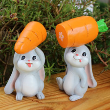 Easter Bunny Garden Statue with Carrot, Resin Rabbit Figurine for Outdoor Lawn Y