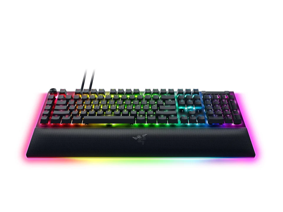 Razer BlackWidow V4 Pro Gaming Keyboard 8 Macro Keys Orange Switch RGB US ISO - Image 4 of 4