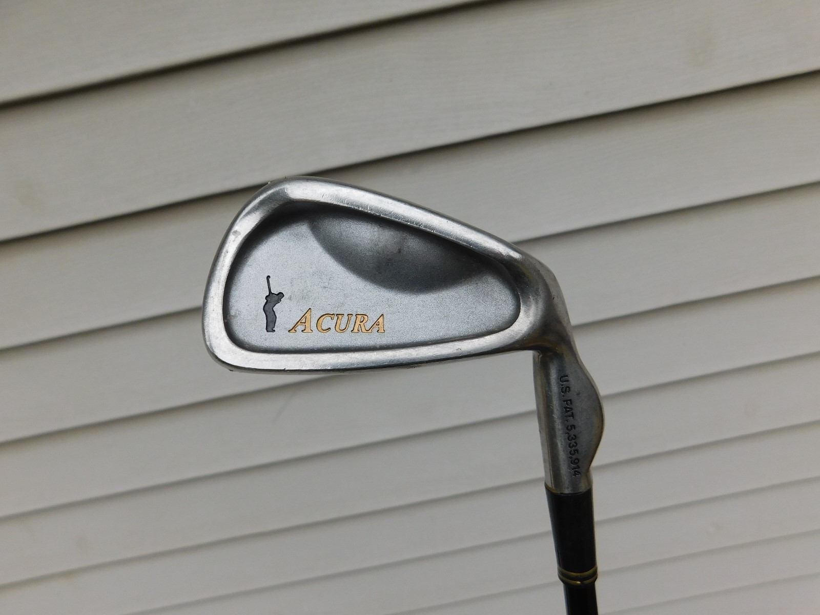 Used Right Handed Peerless Acura Oversize 6 Iron w/ Graphite Shaft