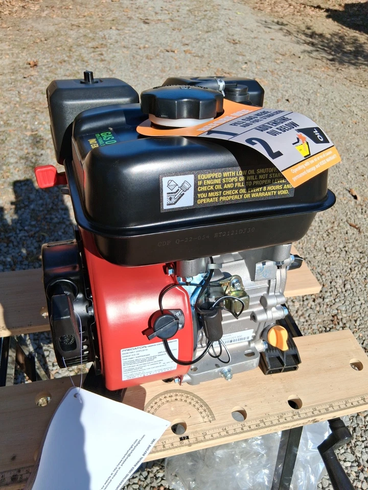 Motor de gasolina Predator Max Performance 224cc y suspensión de 6,5 completamente cargada Go KART Foto 2 de 4