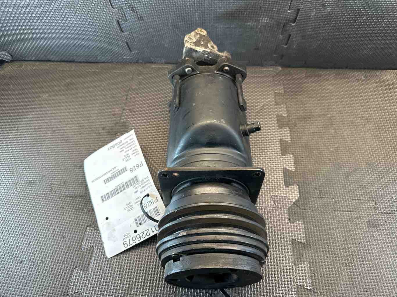 78 ROLLS ROYCE A/c Air Compressor 6.7L