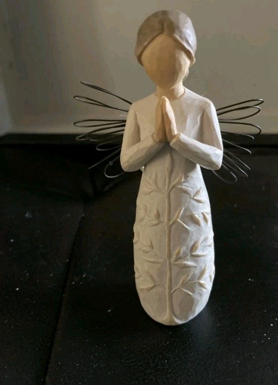 Willow Tree Susan Lordi “A Tree, A Prayer” Figure Figurine Demdaco 2005