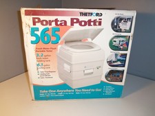Thetford Porta Potti 565 Portable Toilet 6 Gallon - RV Camp Boat Cabin Hunt