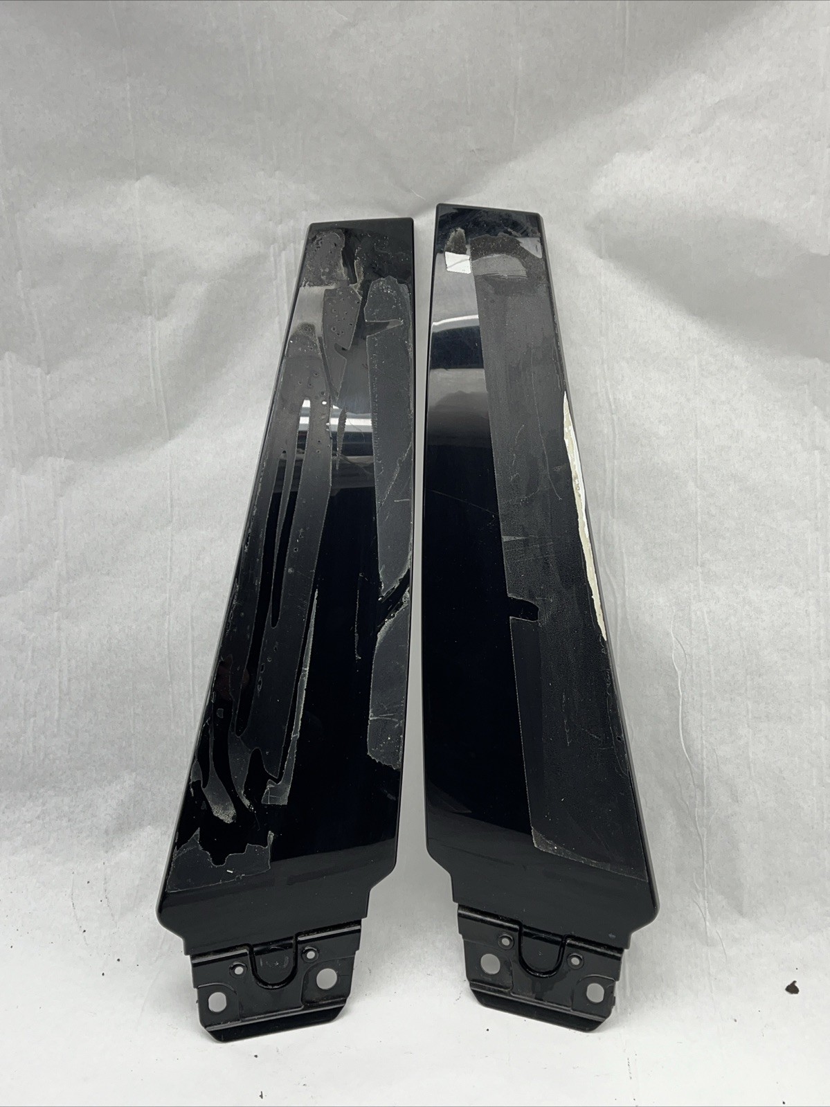 2014-2020 MASERATI GHIBLI LEFT & RIGHT SIDE B PILLAR APPLIQUE MOLDING OEM