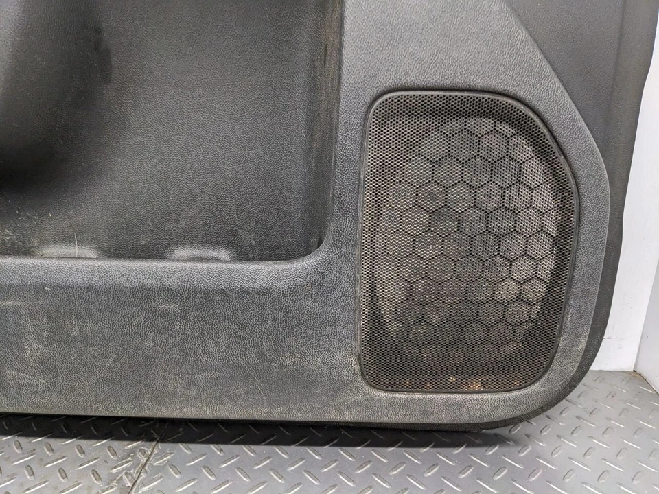 2014 - 2018 GMC Sierra 1500 Driver LH Left Black Front Door Trim Panel 1170105 - Image 2 of 4