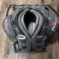 Riddell PM 86dc 17-18 Football Shoulder Pads.