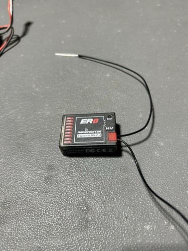 RadioMaster ER8 ELRS 2.4GHz Receiver