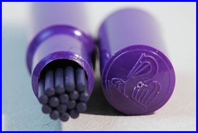 PELIKAN VIOLETT 1,2 mm Minen 50 mm lang in orginal Tube / approx 1950's