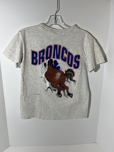 VTG Nutmeg Mills Denver Broncos Horse shirt Medium - Picture 8 of 9