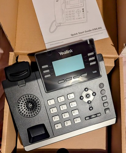 Yealink Corded Gigabit IP Phone- Black. Model SIP-T42S Brand New