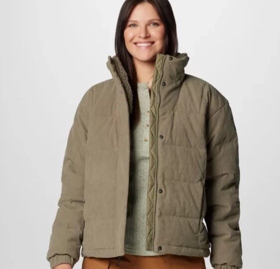 Chaqueta Columbia Ruby Falls Novedad Plumón Pato Verde Pana Talla S Precio de venta sugerido por el fabricante 240 USD Foto 4 de 4