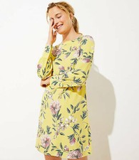 NEW WITH TAGS LOFT FLORAL BOATNECK SHIFT DRESS BRIGHT CELERY SIZE 0