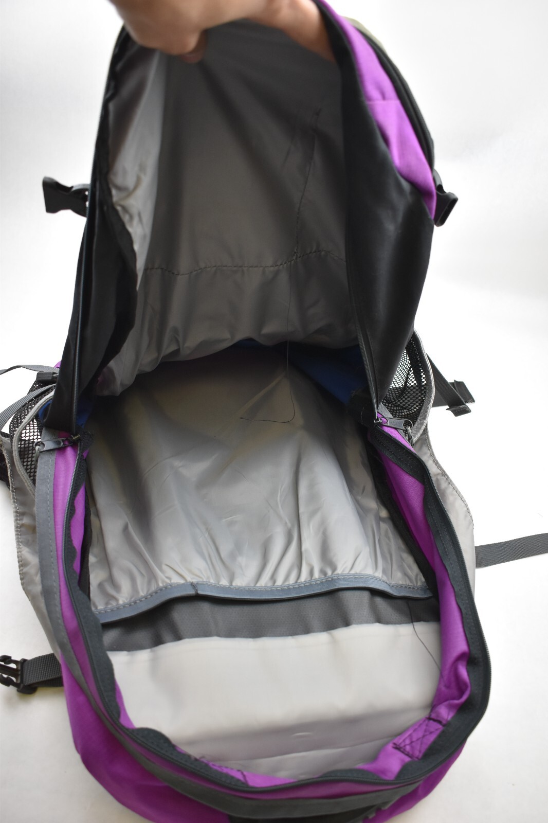 The North Face Yaiza 55L Backpack Outdoor Hiking Camping Purple w