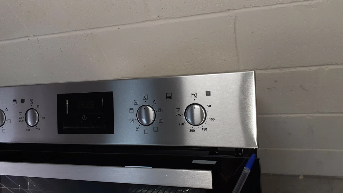 Zanussi double tower oven zod35802xk deals