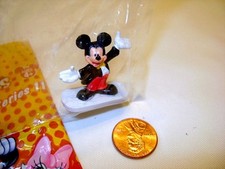 2010 Disney Collector Packs Park Series 11 Mickey Mouse Mini Figure Disneykin
