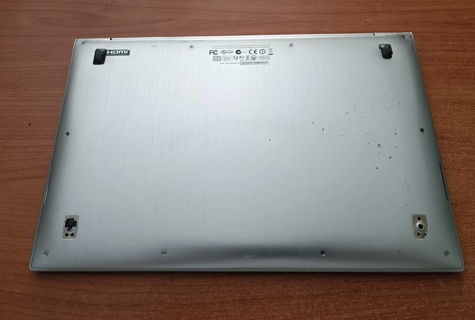 ASUS ZENBOOK UX21E Notebook 13.3" i5 Ram 4 Gb  del 2012  con Borsa Originale - Imagen 2 de 4