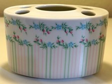 Vintage Ceramic Floral Toothbrush Holder