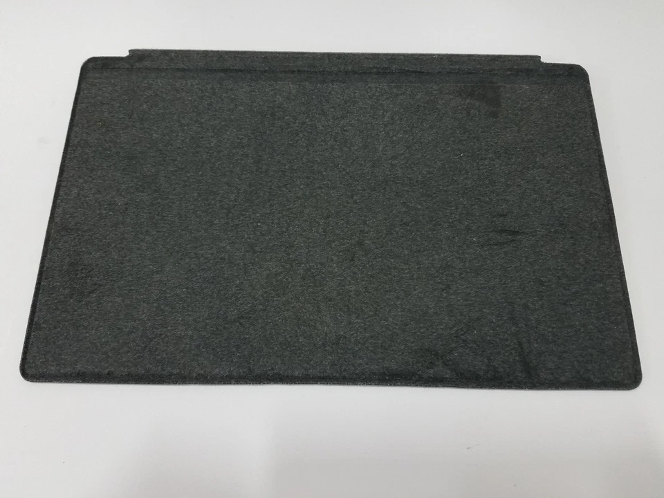 Microsoft 1515 Surface Touch Cover Keyboard - Image 3 of 3