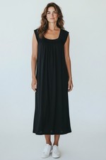 Talbots Women’s Size Small Sleeveless Round Neck Jersey Knit Black Shift Dress