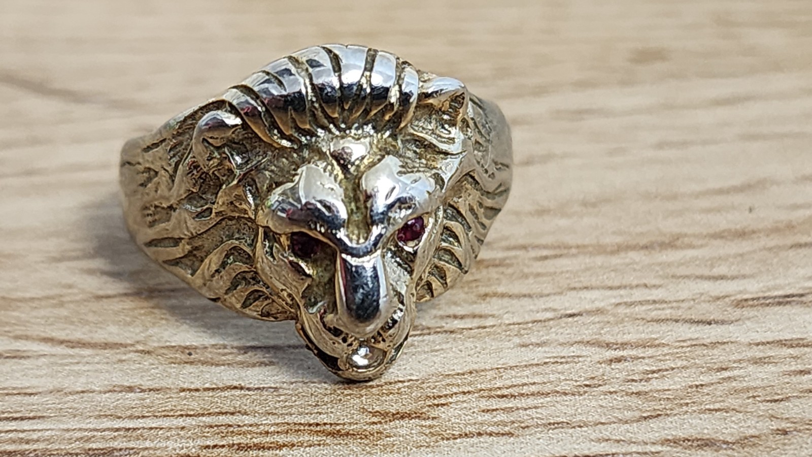 Misc Vintage Plated Simulated Ruby Diamond Lion H… - image 5