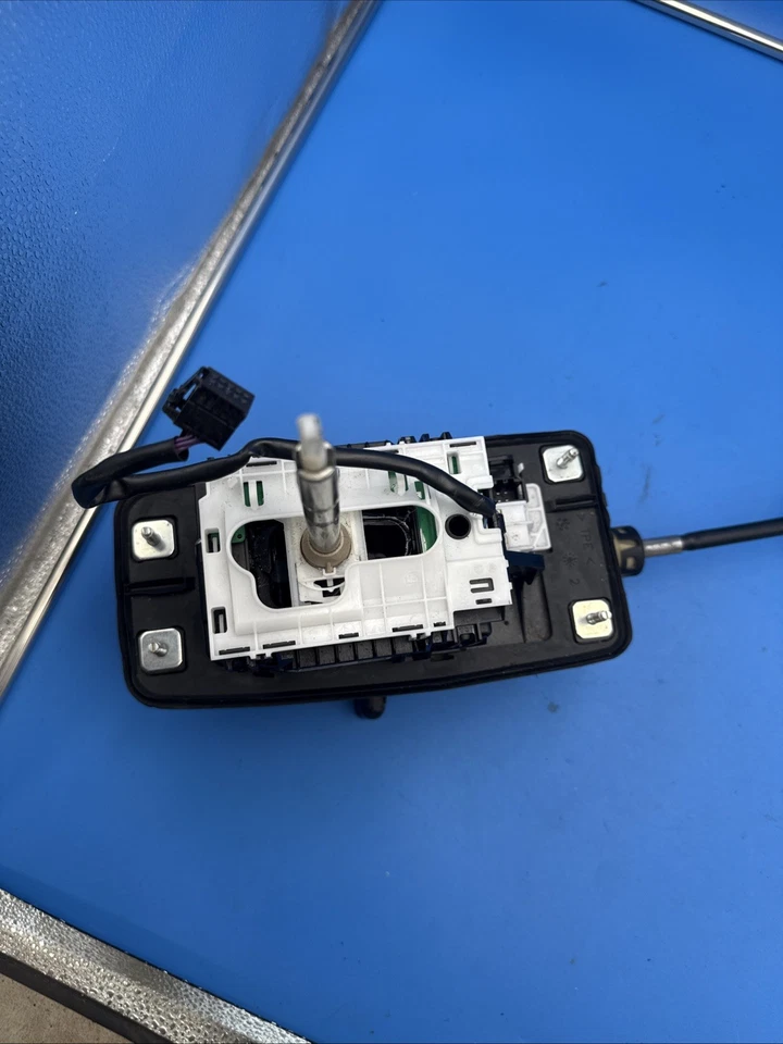 Audi A4 A5 S5 Q5 2008-2012 automático palanca de cambios de piso selector de marchas OEM 8K1713041 Foto 2 de 4