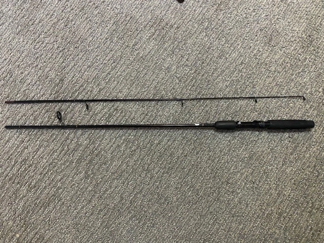 Vintage Shimano Spinning FX-2250 2 Pc 5'6" Spinning Rod 2-6 lb Line Korea