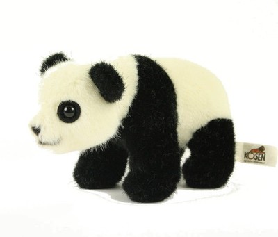 KÖSEN Stofftier Pandababy schwarz/weiß 17 cm