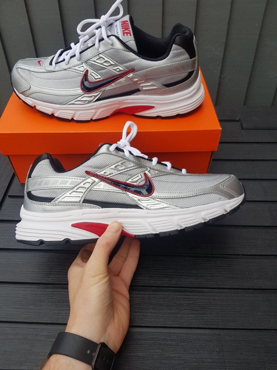 nike silver red