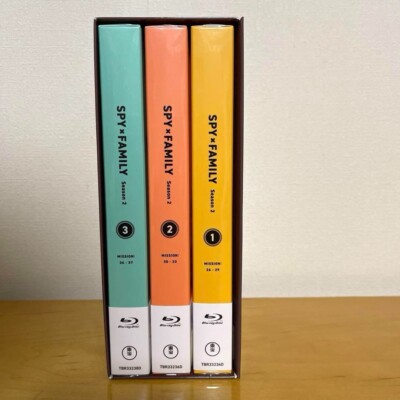 SPY x FAMILY Season 2 All 3 volumes set Blu-ray with storage box