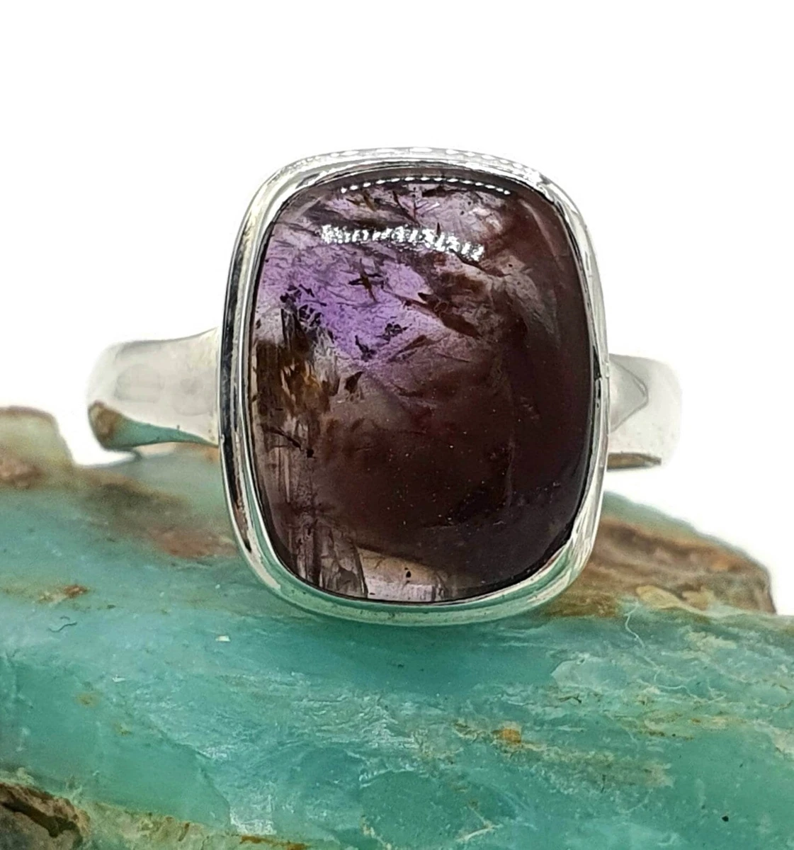 Melody 2024 stone ring