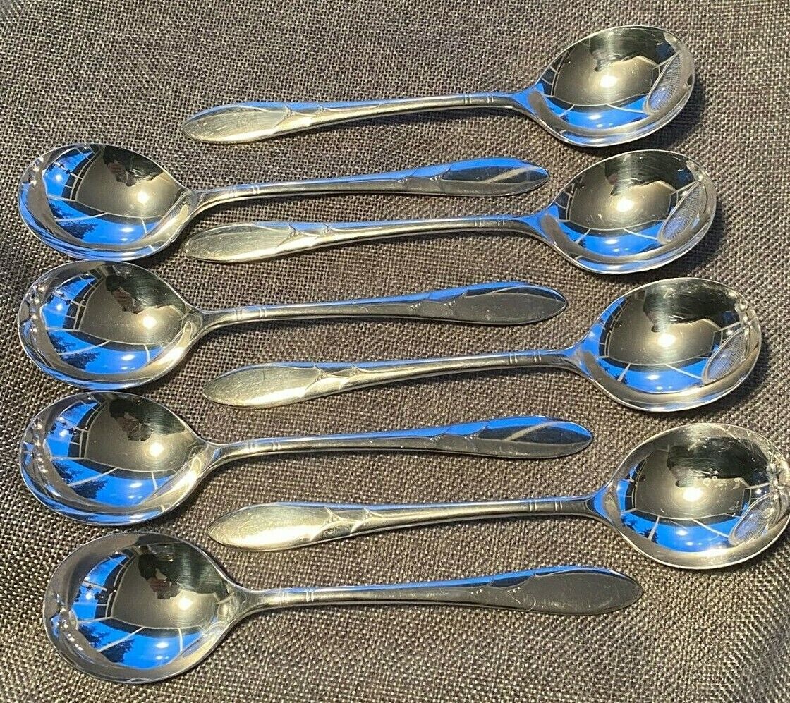 LADY HAMILTON 8 Gumbo Round Bowl Soup Spoons Silverplate Oneida Community