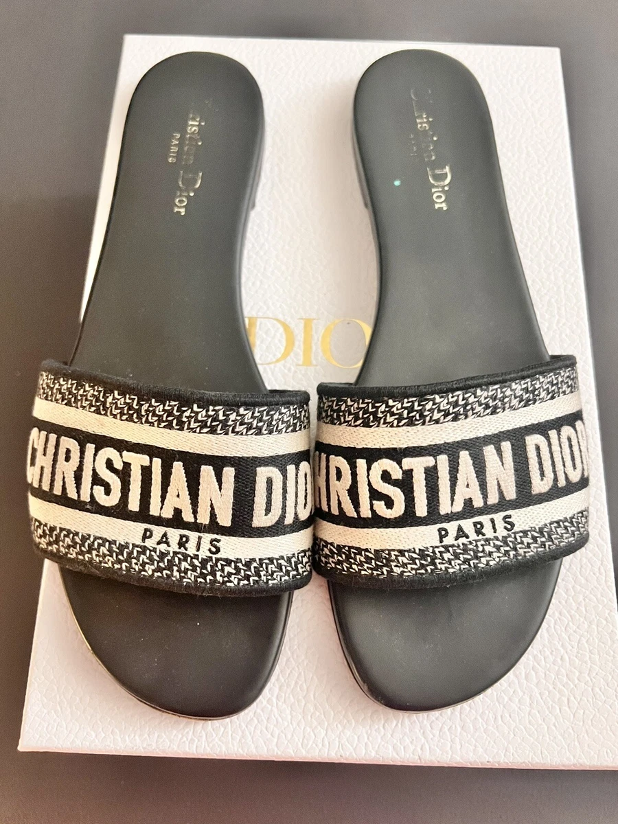 Flip flop shop dior