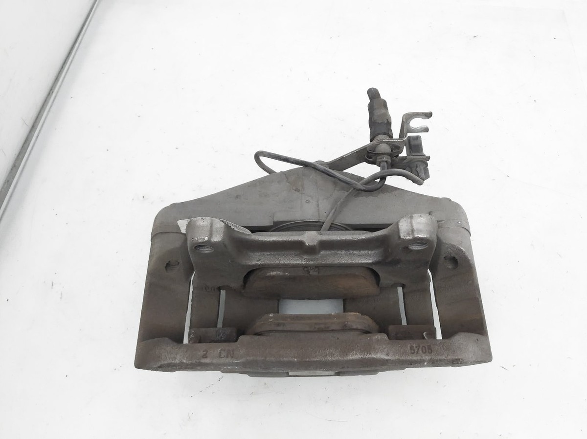2006-2011 Audi A6 Front Left Driver Brake Caliper 4F0-615-123