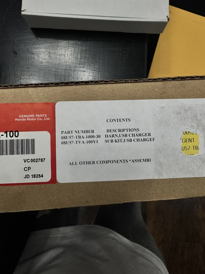 Honda Harness, USB Charger, Sub Kit - 08U57-TBA-100 - Image 2 of 4