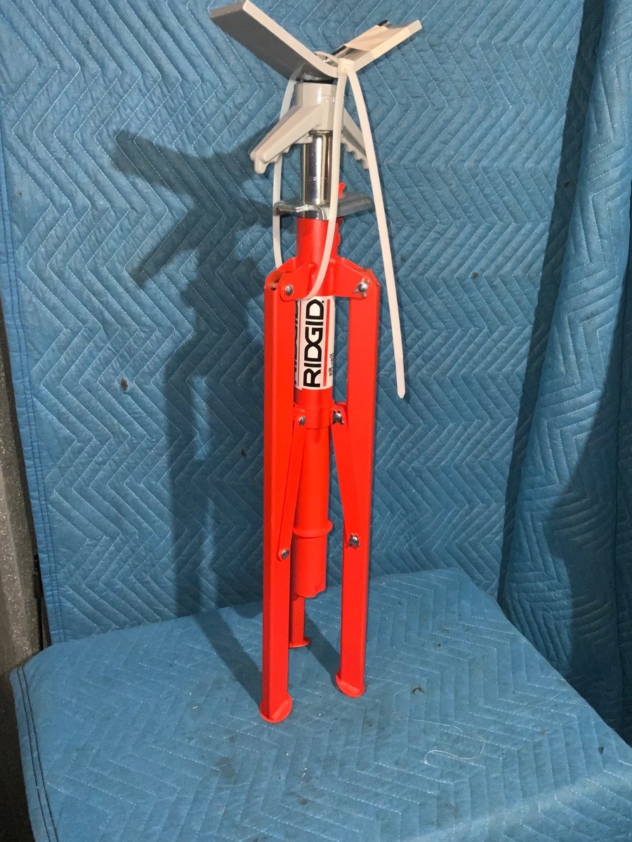 Portable Pipe Stand RIDGID V-Head Folding Pipe Stand - 12