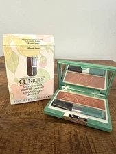 Clinique Soft-Pressed Powder Blusher "18 Totally Tawny" NEW! 0.27 oz.
