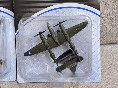 Maisto P-38 Lightning Aircraft & Spitfire Jet Plane Diecast Toy Kid Connection - Bild 2 von 3