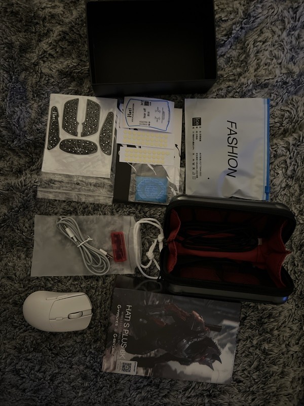 G-wolves Hati S Plus 8k Polling Mouse, White Color.