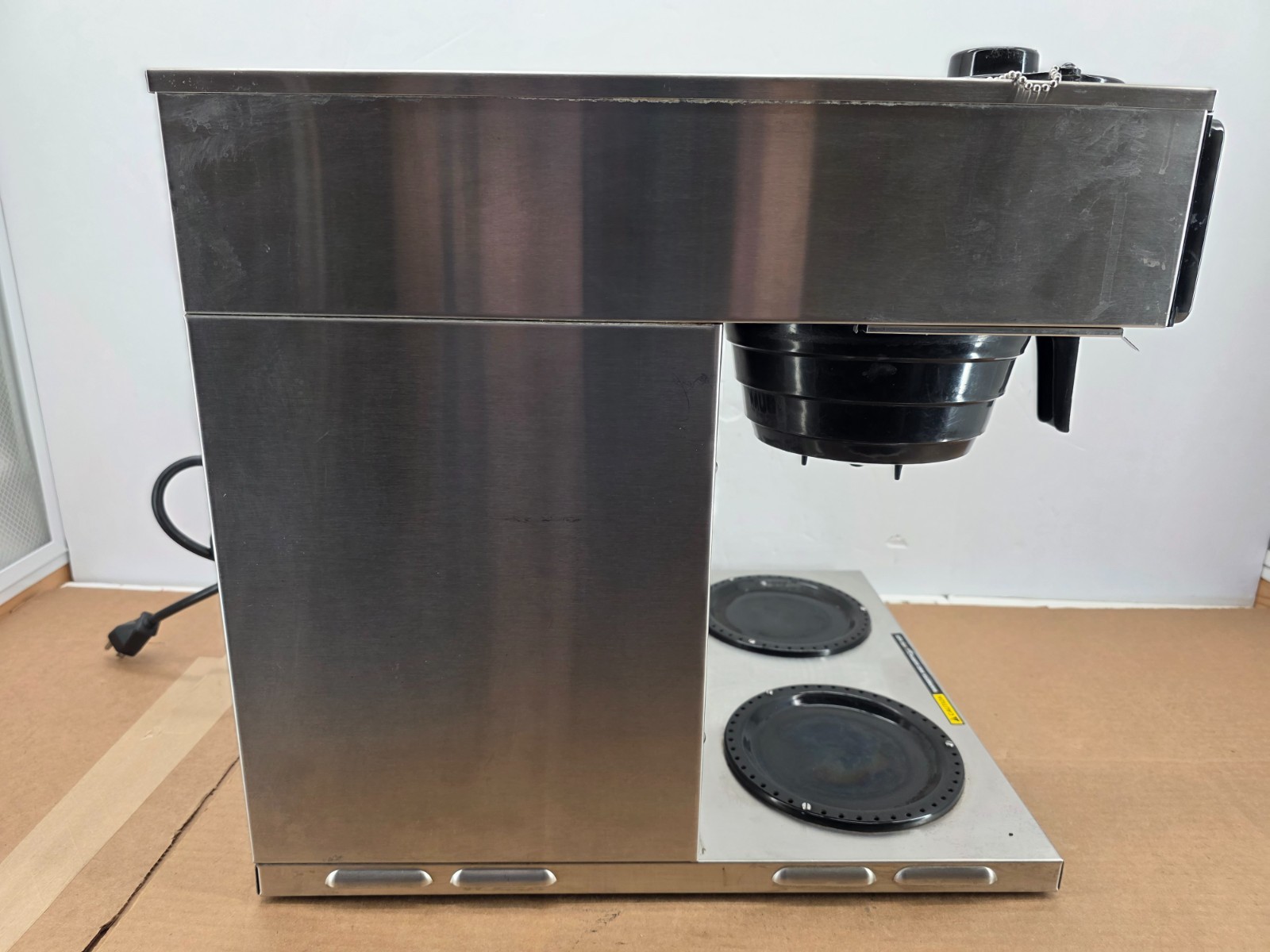 BUNN VP17-3 3L SST Pour-over Coffee Brewer - Fully Tested and Working Great