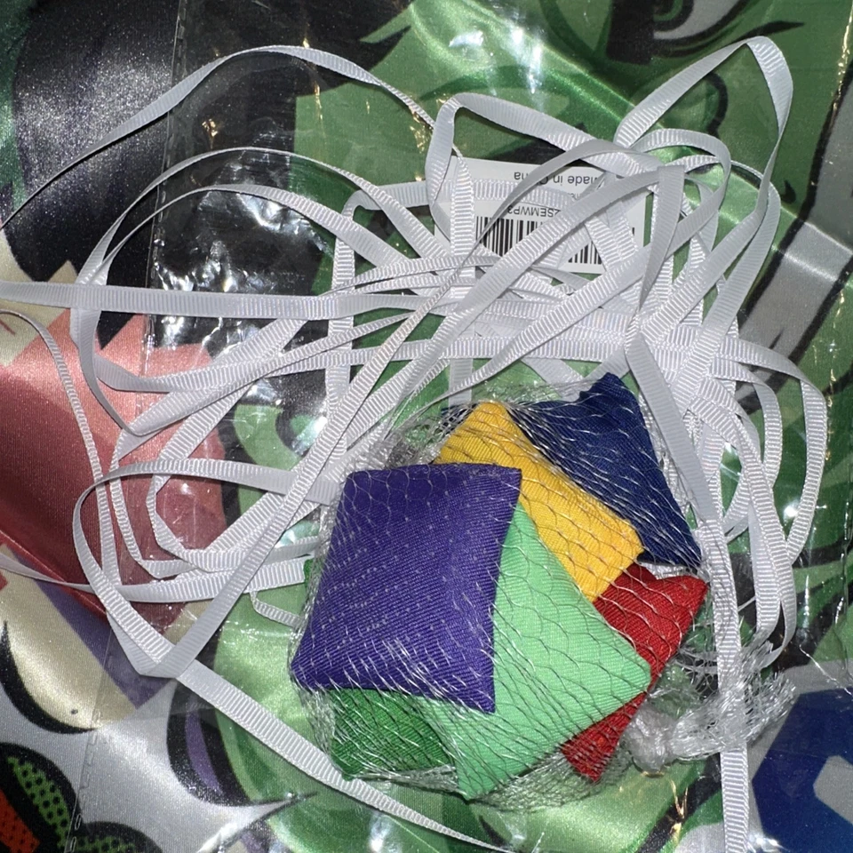 Super Hero’s Bean Bag Toss Birthday Party Game  - Изображение 4 из 4