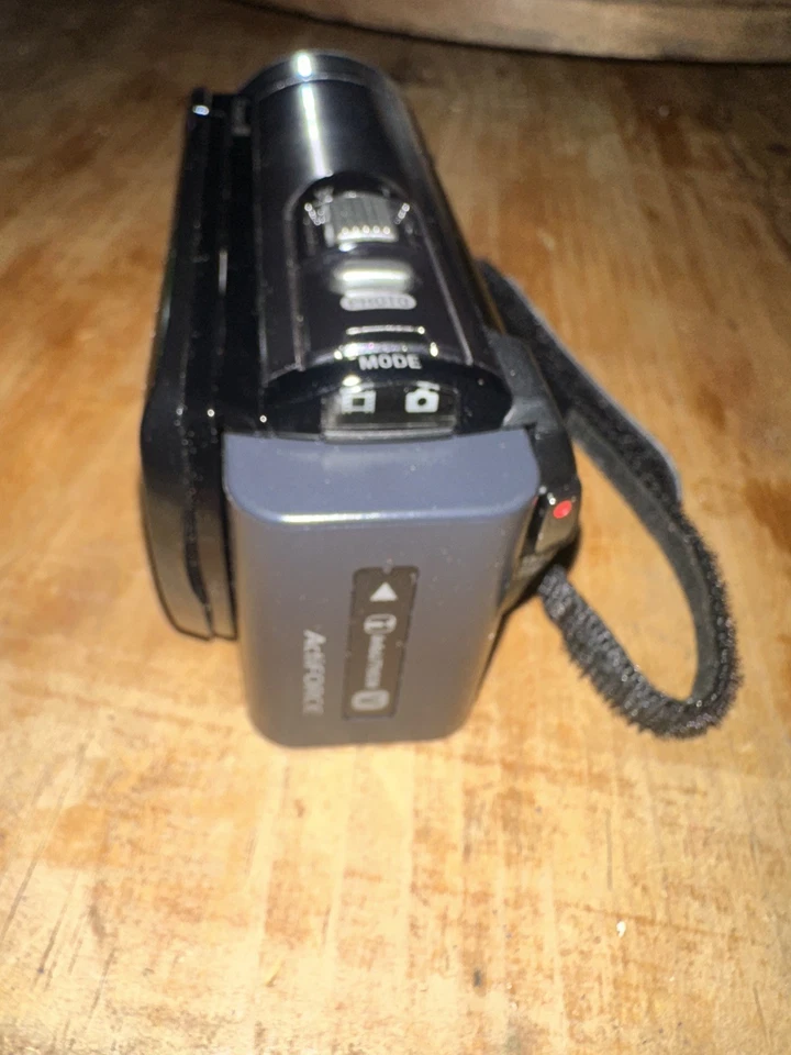 Sony HDR-CX 150 Handycam Camcorder with Power Supply,  Bag  Tested - Image 3 of 4