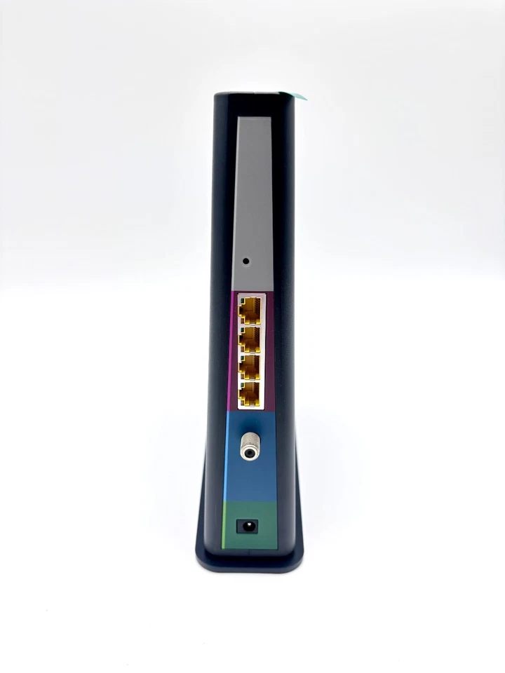 ARRIS SURFboard SBG8300 DOCSIS 3.1 Gigabit Cable Modem open Box - Image 3 of 4