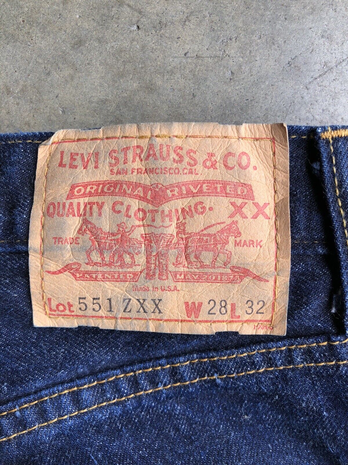 Vintage 1997 LVC Levis 551ZXX sz 28 (28