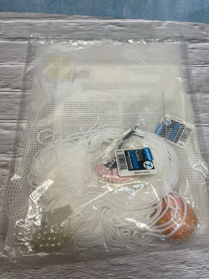 Betts Needle Art Kit 685 Celestial Angel Table Decor Needlepoint Plastic Canvas - Image 3 of 3