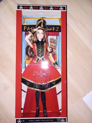Barbie Puppe FAO Schwarz Barbie Collector 2012