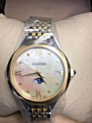 Balmain Women's Watch B43183182 Swiss Quartz Diamond Mother of Pearl Dial 34mm