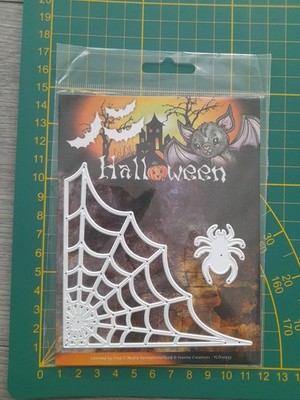 Stanzschablonen Spinne und Spinnennetz 2-tlg Halloween Cutting Dies Scrapbooking